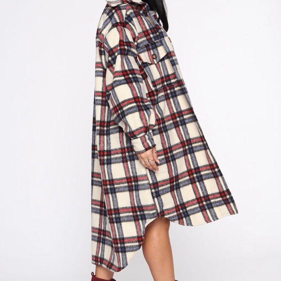 Shacket jacket M/L runs big - Picture 5 of 5